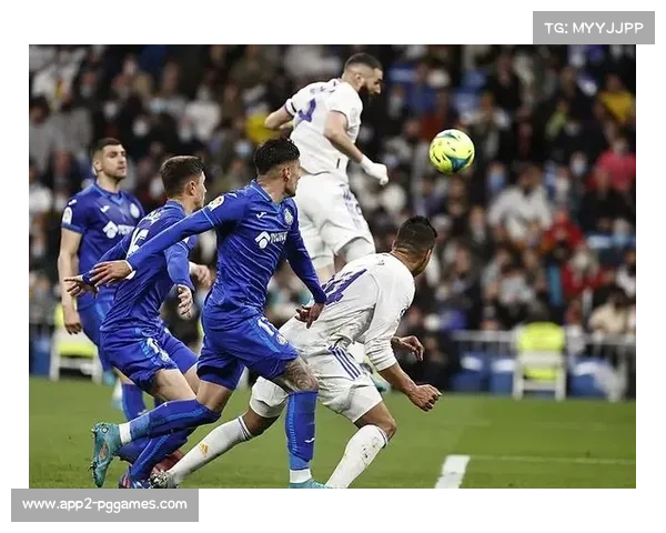 斯韦德贝里脚后跟破门，延续对皇马进球纪录